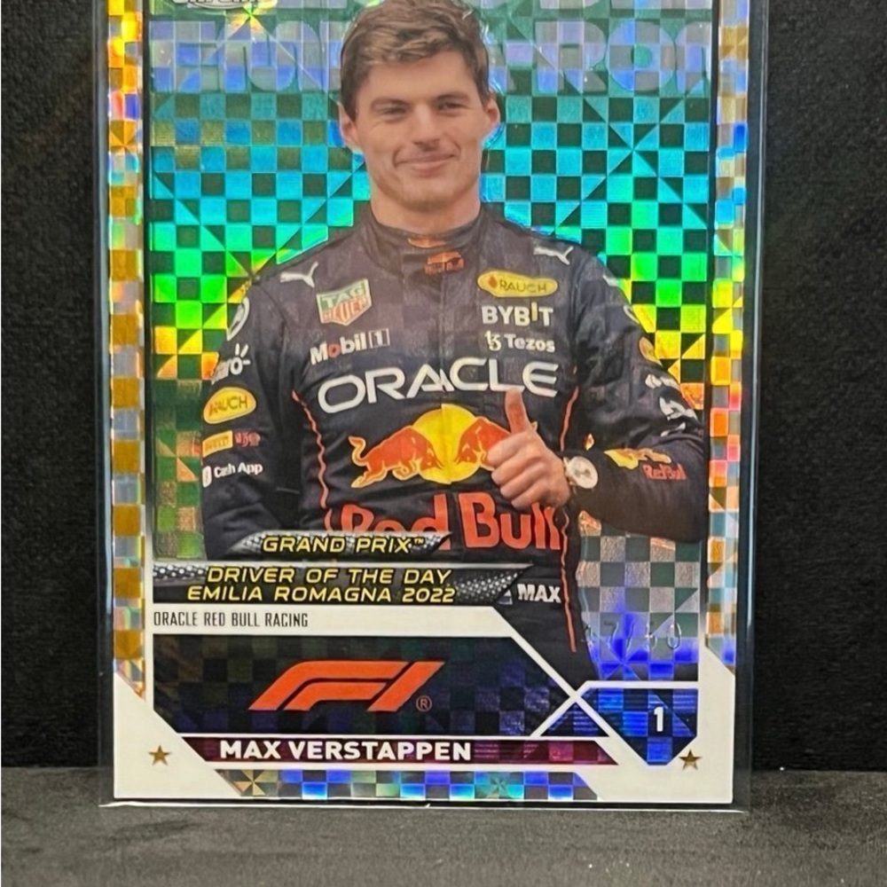 Topps F1 Max Verstappen with Multicolor Holographic Design 17/50 Limited Edition